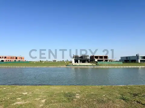 Terreno en Venta 45  mts Fondo