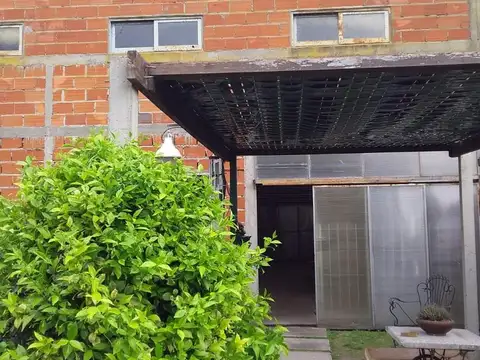 Casa a terminar en venta - 2 Dormitorios 1 Baño - 500Mts2 - Retiro, La Plata