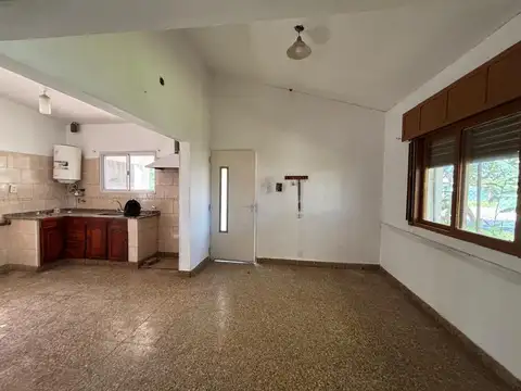 Casa en Alquiler en Roldan, $ 850.000