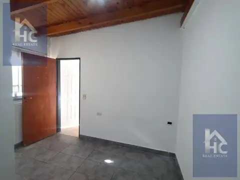 Depto Tipo Casa en Alquiler de 1 dormitorio