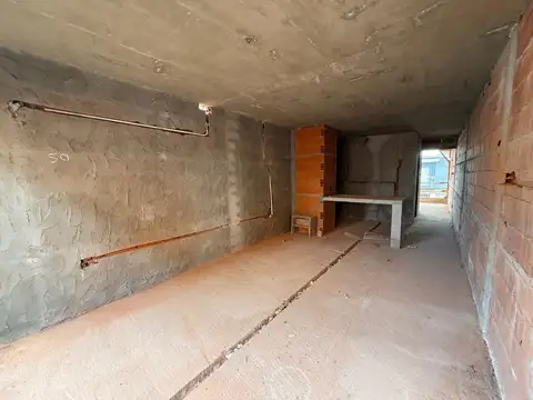 Dpto en pozo de 1 dormitorio y balcón al frente