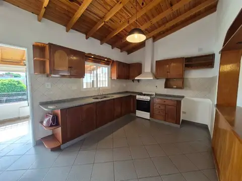 Depto Tipo Casa en Venta con 1 cocheras