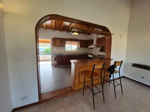 Depto Tipo Casa 4 ambientes con 1 baño