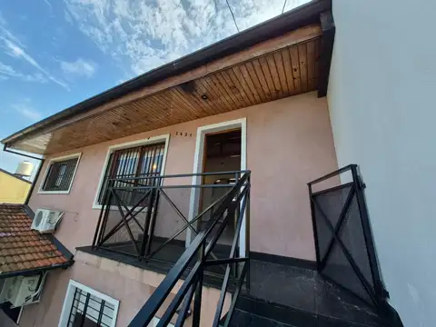 Depto Tipo Casa en Venta de 4 ambientes