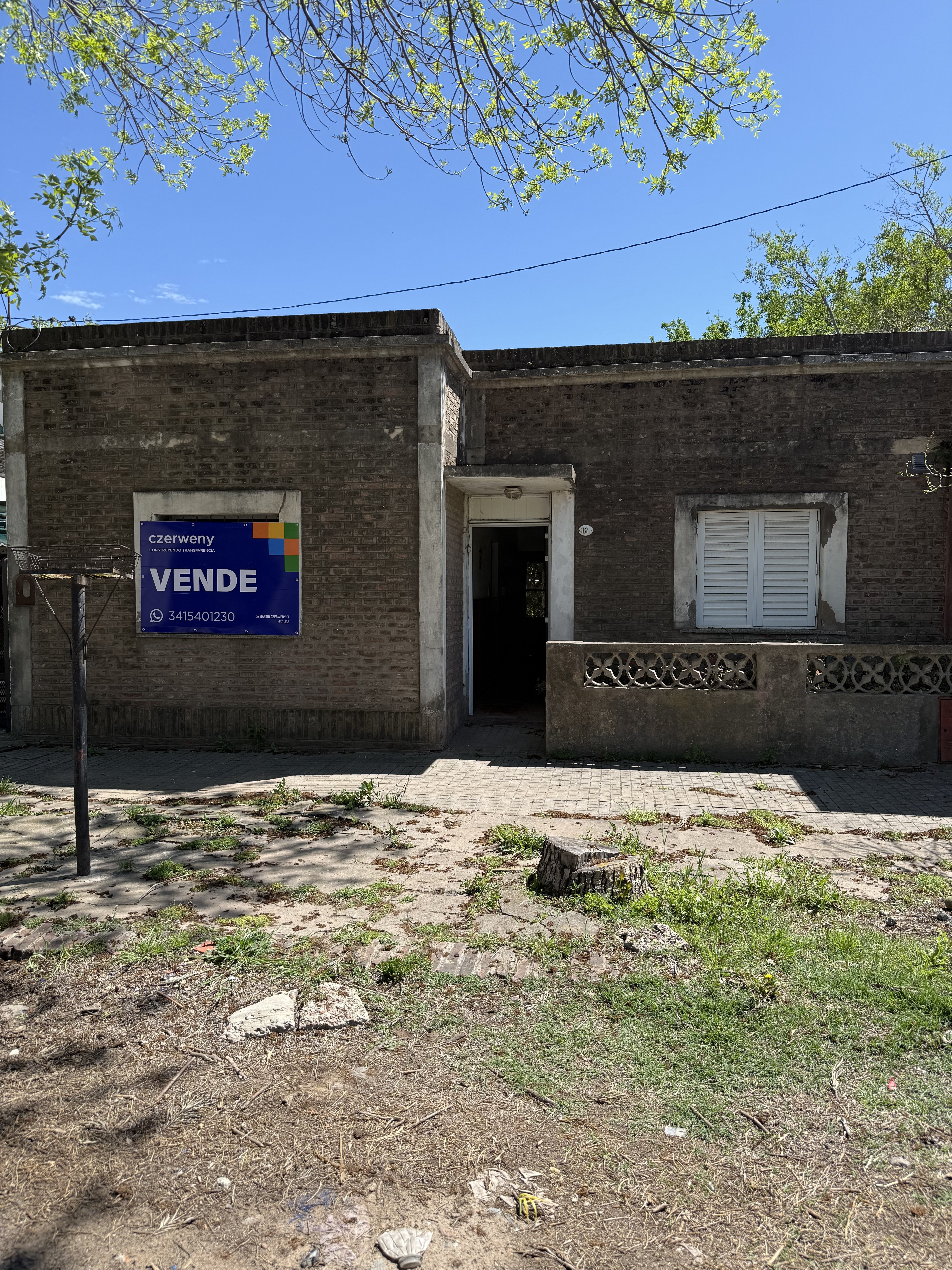 OPORTUNIDAD ROLDAN CASA DE 1 DORMITORIO