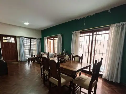 Casa en Venta de 5 dormitorios