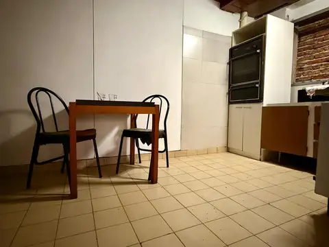 Depto Tipo Casa en Venta 50 años