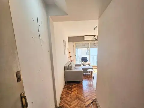 Cabello 3100 , Piso 7