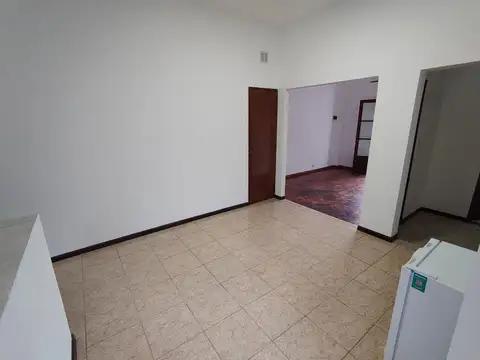 Departamento tipo casa 4 Ambientes Reciclado a Nuevo – Enorme Terraza y Sin Expensas