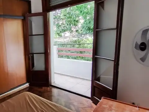Depto Tipo Casa en Venta en Flores, USD 188.000