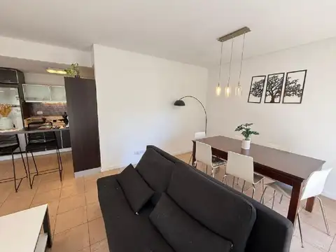Departamento de 2 ambientes en alquiler edificio Cruceros