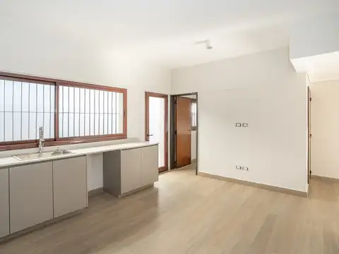 Depto Tipo Casa en Venta de 4 dormitorios