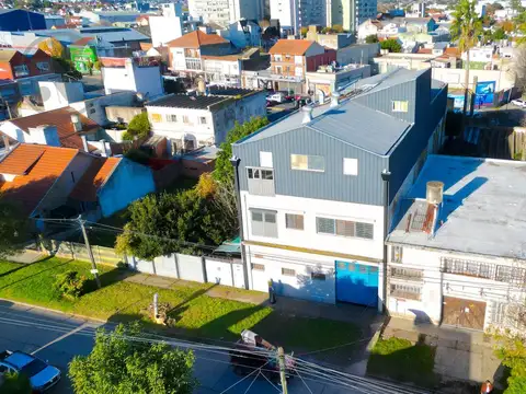 Galpon en Venta 40  mts Fondo