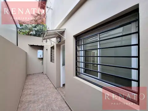 HERMOSO DEPTO. TIPO PH DE 3 AMBIENTES CON PATIO EN ALQUILER - MUNRO
