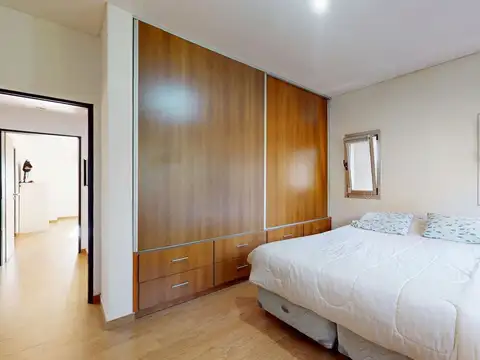 Casa 6 ambientes con 4 baños