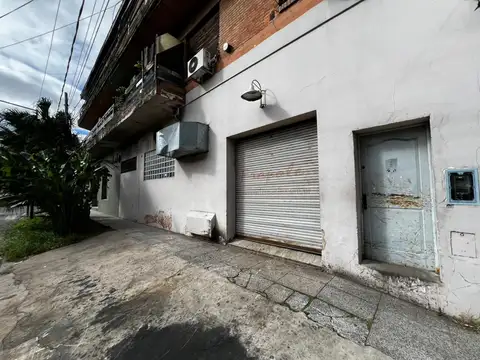 Local 4 ambientes en venta en Martínez – Av. Fleming y Catamarca