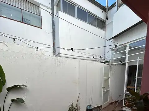 Depto Tipo Casa en Alquiler de 3 ambientes