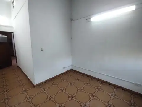 Depto Tipo Casa en Alquiler de 1 dormitorio