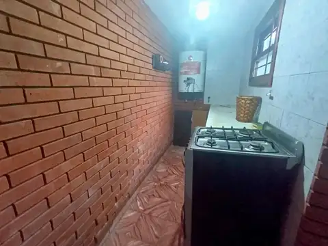 Depto Tipo Casa 2 ambientes con 1 baño