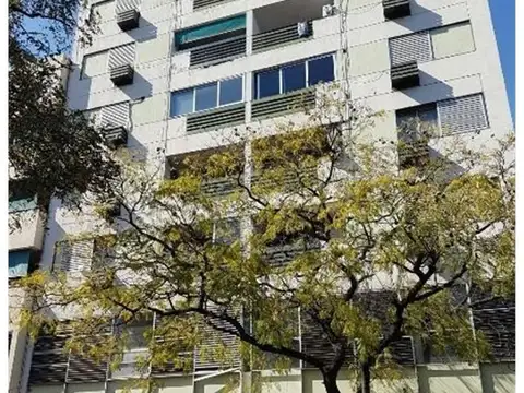 CAÑADA CASI HUMBERTO 1°  - 1 DORMITORIO - EXCELENTE UBIC.