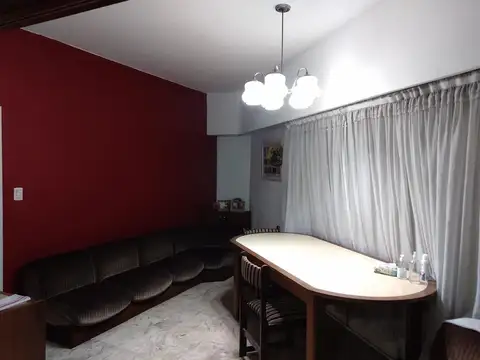 Hipolito Yrigoyen 1300