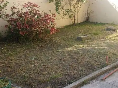 Casa en Venta en Quilmes Oeste, USD 85.000