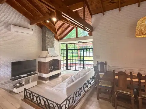 Casa en Venta al Este