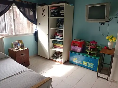 VENTA DE CASA 3 AMBIENTES EN PALOMAR