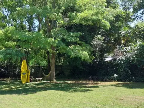 El Picaflor 100, Piso 0