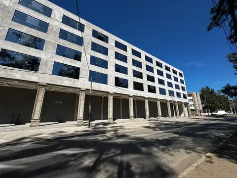 VENTA OFICINA EN CANNING