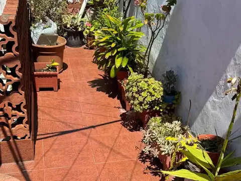 Gobernador Oliden 700