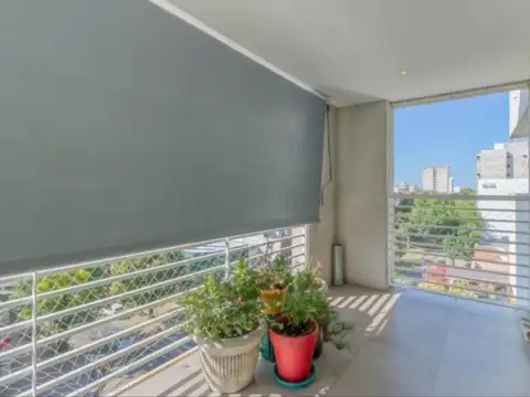 Departamento 4 ambientes con 3 baños