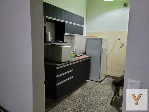 Casa 2 ambientes con 1 baño