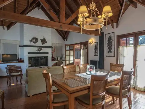 Casa en Venta al Este