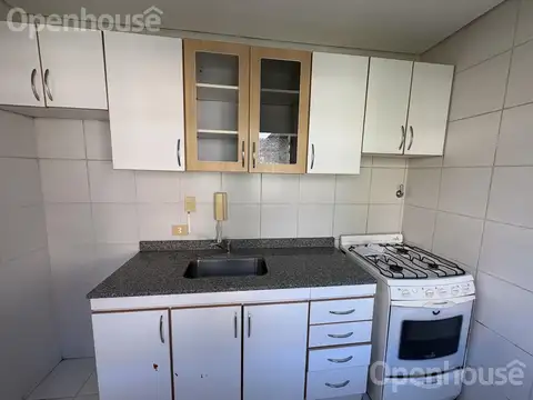 Departamento en Alquiler con 1 cocheras