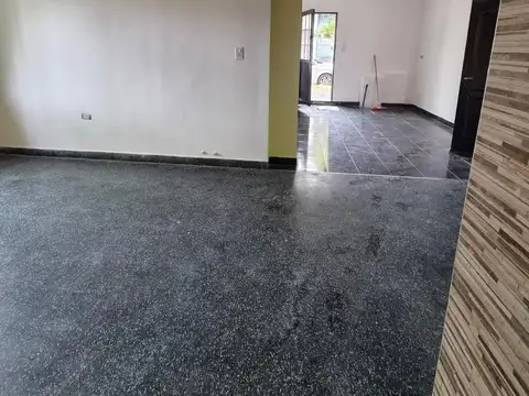 Depto Tipo Casa en Alquiler en Victoria Barrio Fate, $ 1.000.000