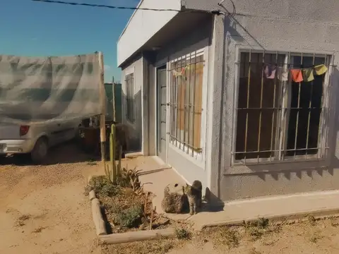 Barrio Alto Valerio Mza C Casa 6 100