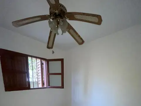 Departamento 5 ambientes con 1 baño