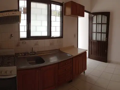 Depto Tipo Casa en Venta 28 años