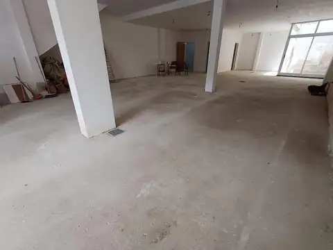 Local en Venta en Mataderos, USD 290.000