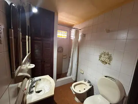 Depto Tipo Casa 5 ambientes con 1 baño