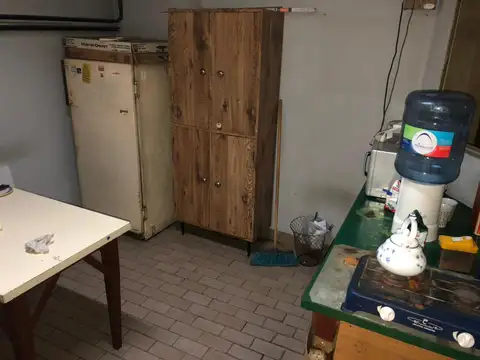 Galpon en Venta en Villa Dominico, USD 450.000