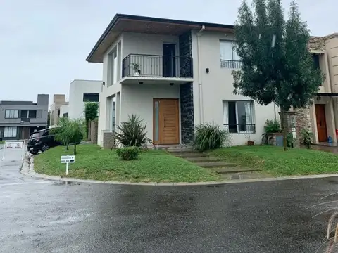 Casa en Venta en Vicente Federico 1, USD 220.000