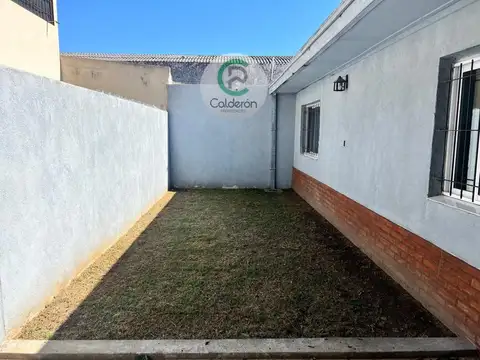 Depto Tipo Casa 2 ambientes con 1 baño