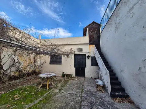 Casa en Alquiler en Valentín Alsina, $ 800.000