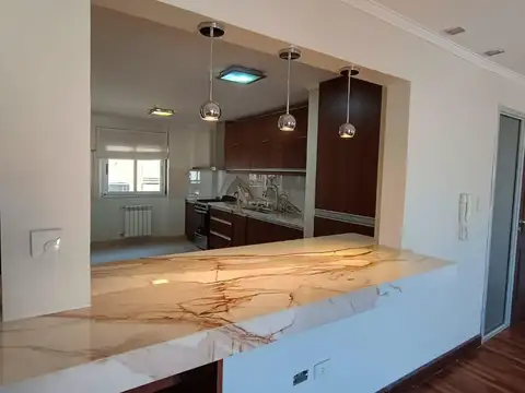 Departamento en Venta en Zona Centro, USD 240.000