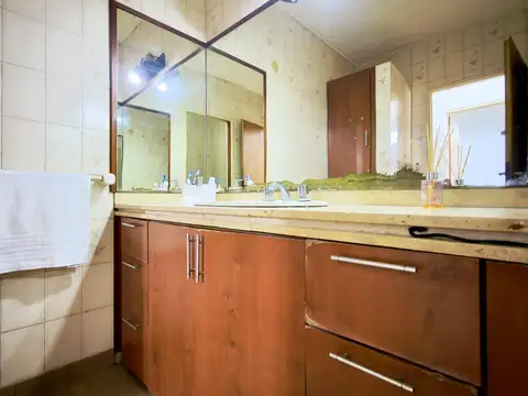 Depto Tipo Casa en Venta en La Plata, USD 95.000