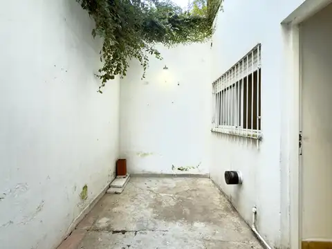 Depto Tipo Casa en Venta con 1 cocheras
