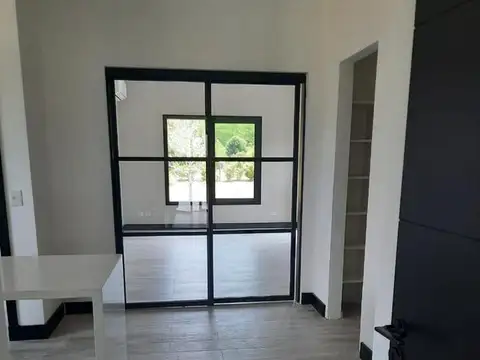 Casa en Alquiler en Pilara, USD 3.200