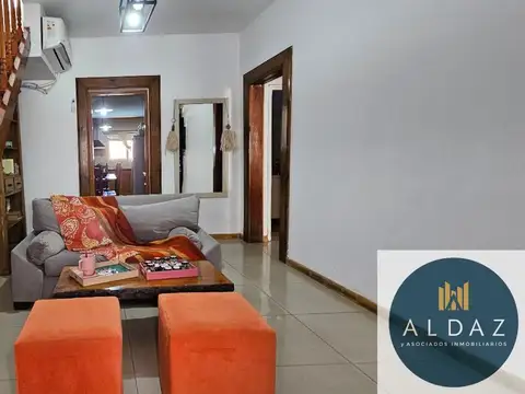 Casa en venta c/ cochera en Punta Alta